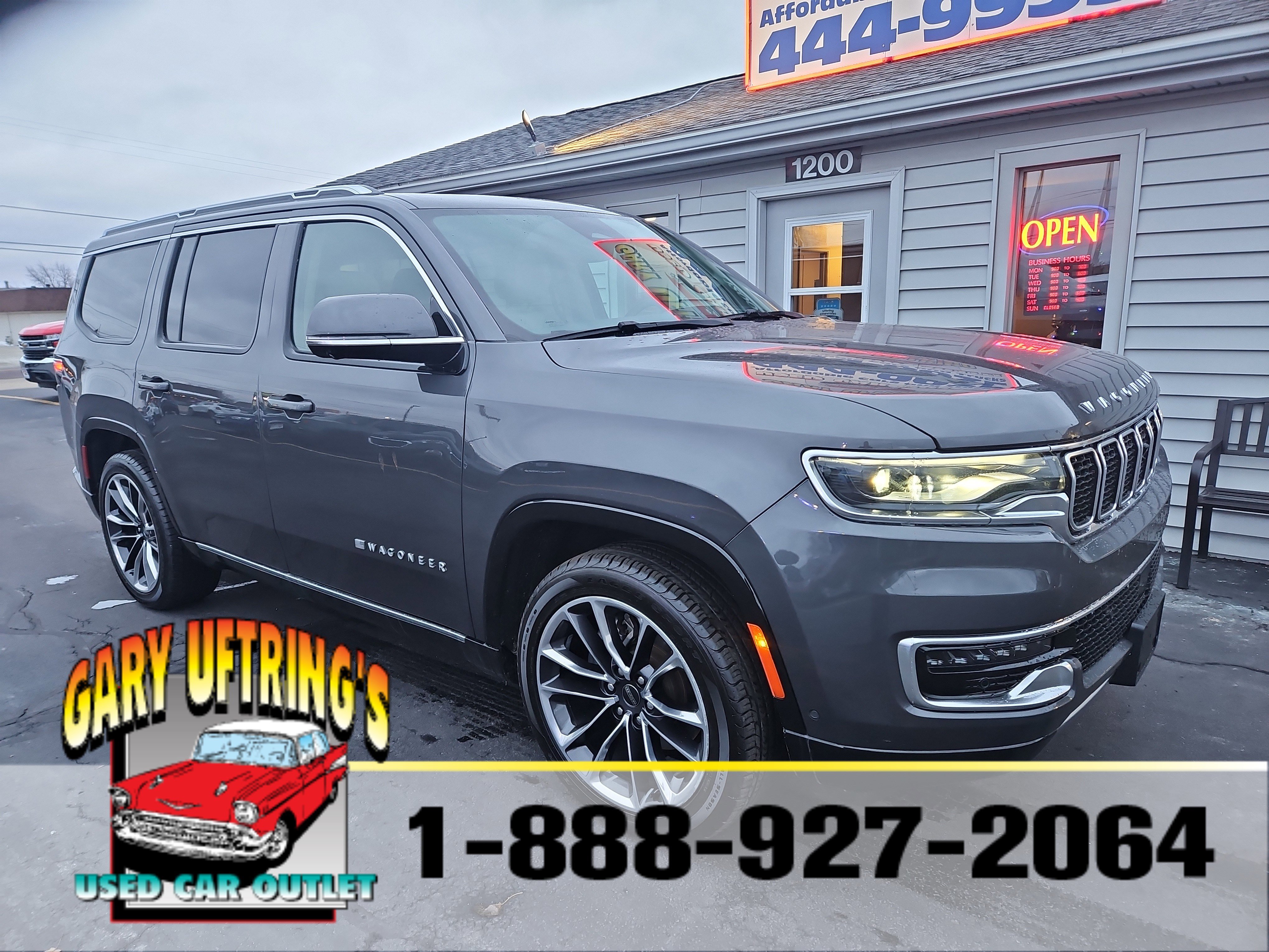 2022 Jeep Wagoneer Series III's photo