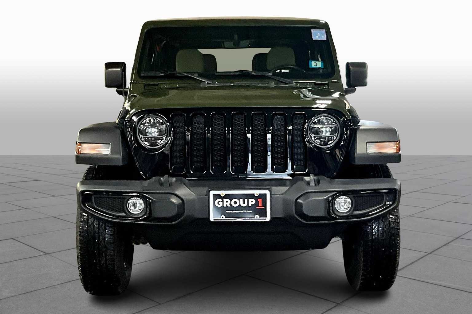 2021 Jeep Wrangler Willys photo 3