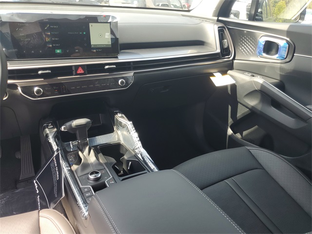 2025 Kia Sorento EX photo 9