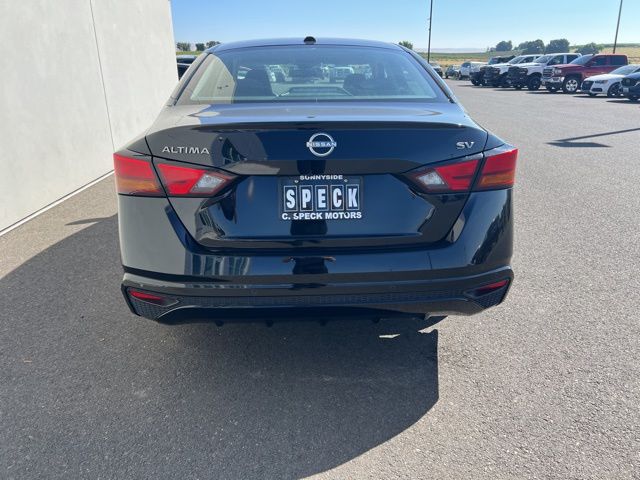 2024 Nissan Altima 2.5 SV photo 17