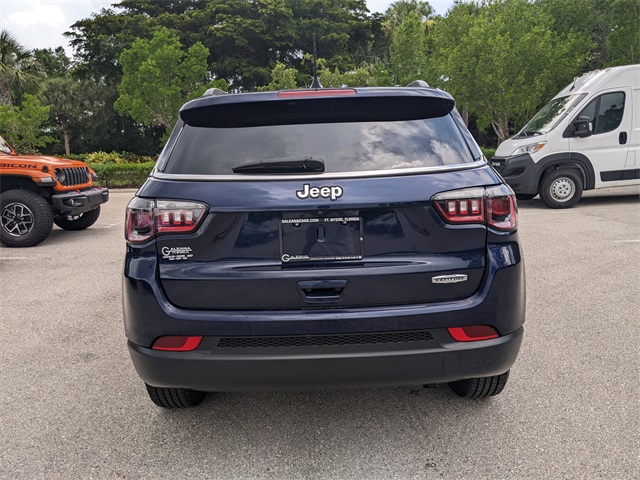 2021 Jeep Compass Latitude photo 4