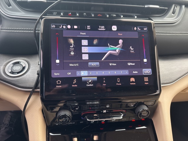 2021 Jeep Grand Cherokee Limited photo 4