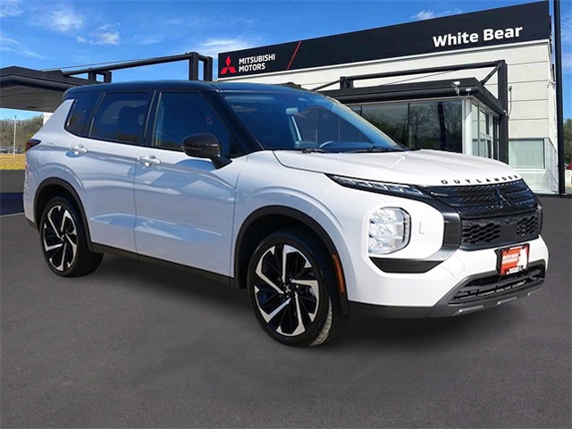 2022 Mitsubishi Outlander ES