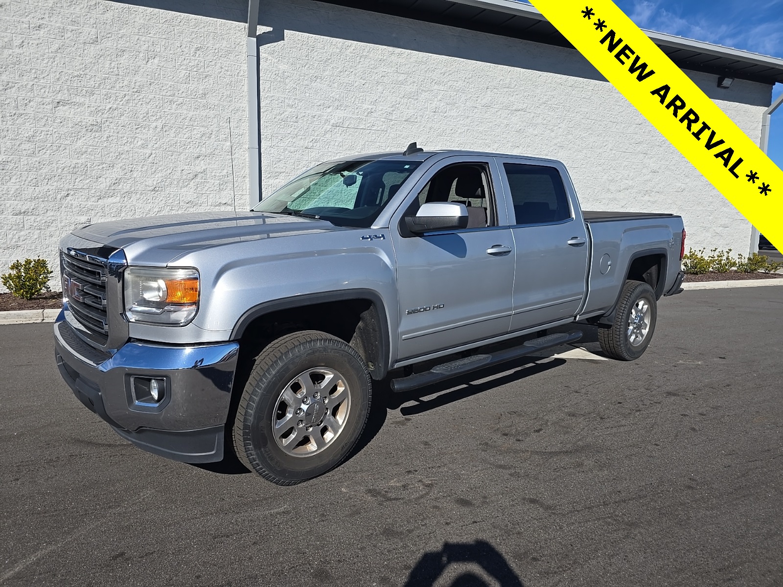 2015 GMC Sierra 2500HD SLE's photo