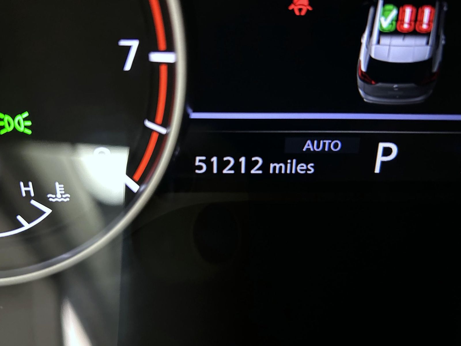 2024 Nissan Rogue SV photo 12