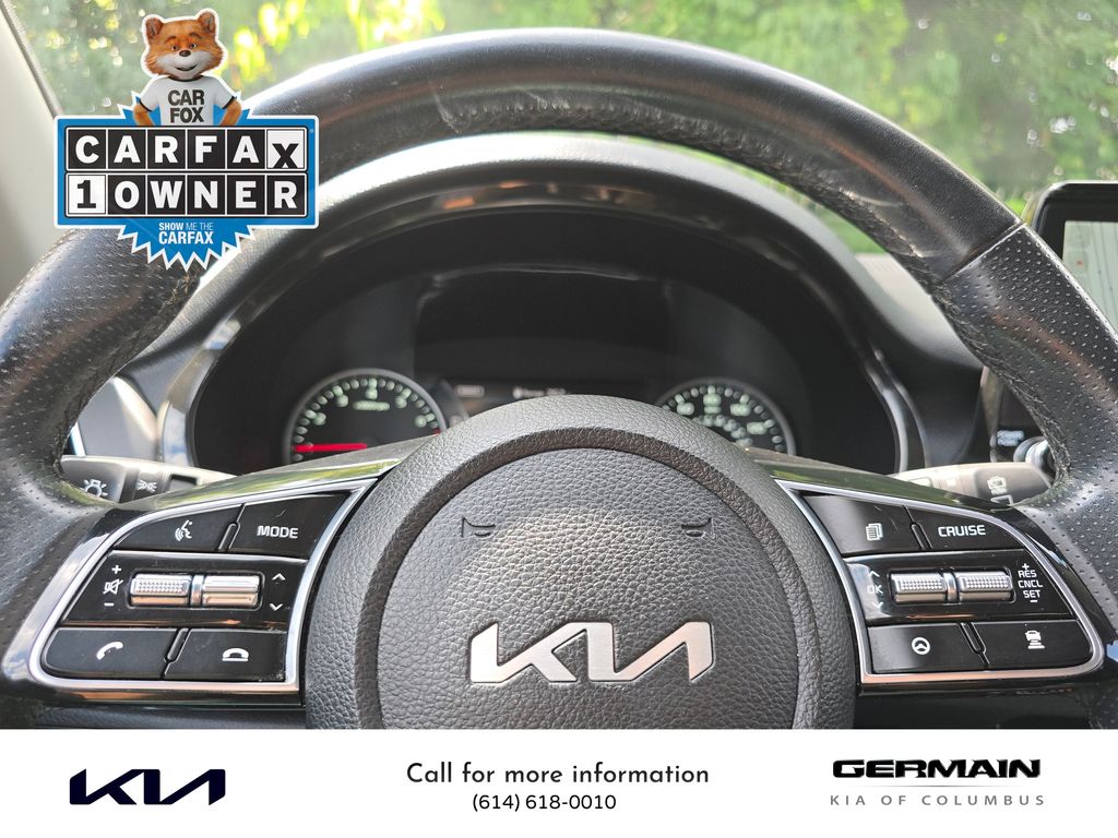 2023 Kia Seltos SX photo 17