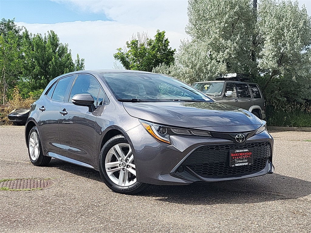 2021 Toyota Corolla SE photo 2