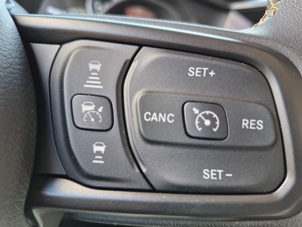 2024 Jeep Gladiator Sport photo 15
