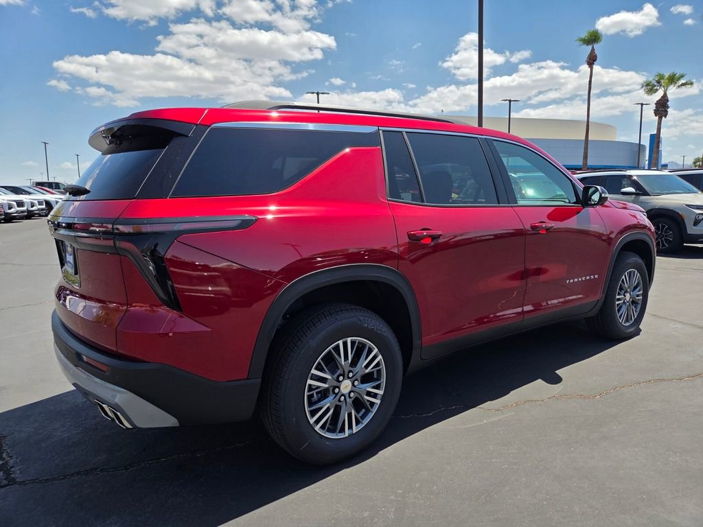 2026 Chevrolet Traverse photo 4