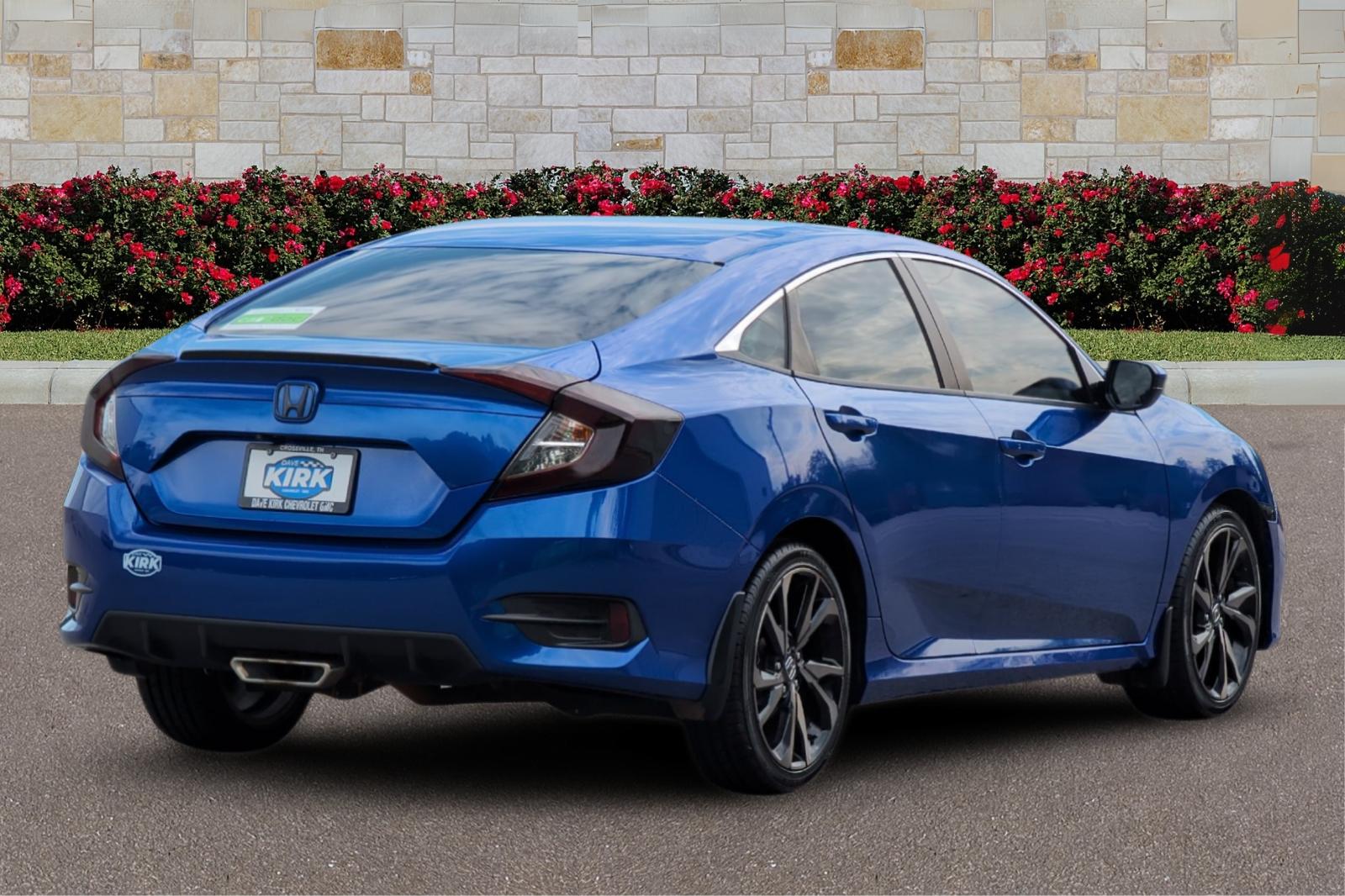 2019 Honda Civic Sport photo 3