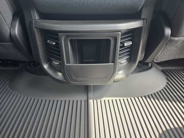 2026 Ram 1500 Tradesman photo 21