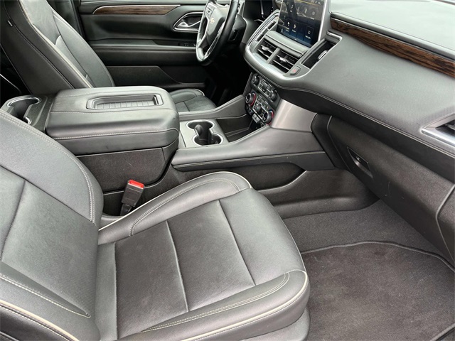 2023 Chevrolet Suburban Premier photo 25