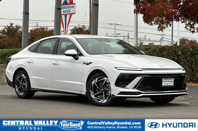 2026 Hyundai Sonata SEL's photo