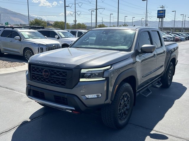 2023 Nissan Frontier PRO-4X photo 4