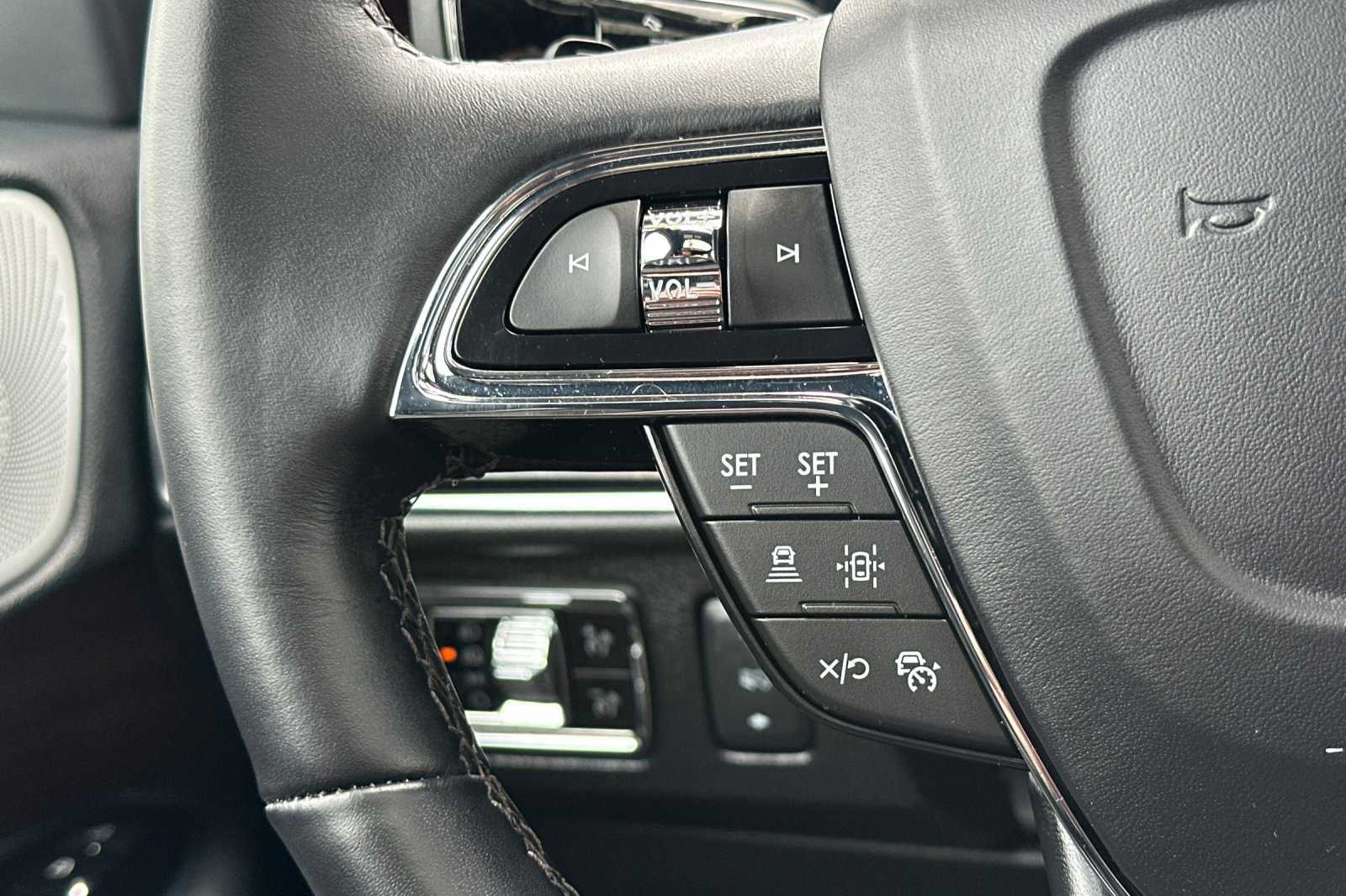 2024 Lincoln Navigator L Reserve photo 25