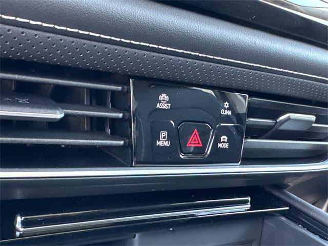 2026 Volkswagen Atlas SE Technology photo 34