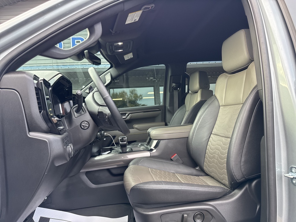 2023 Chevrolet Silverado 1500 ZR2 photo 5