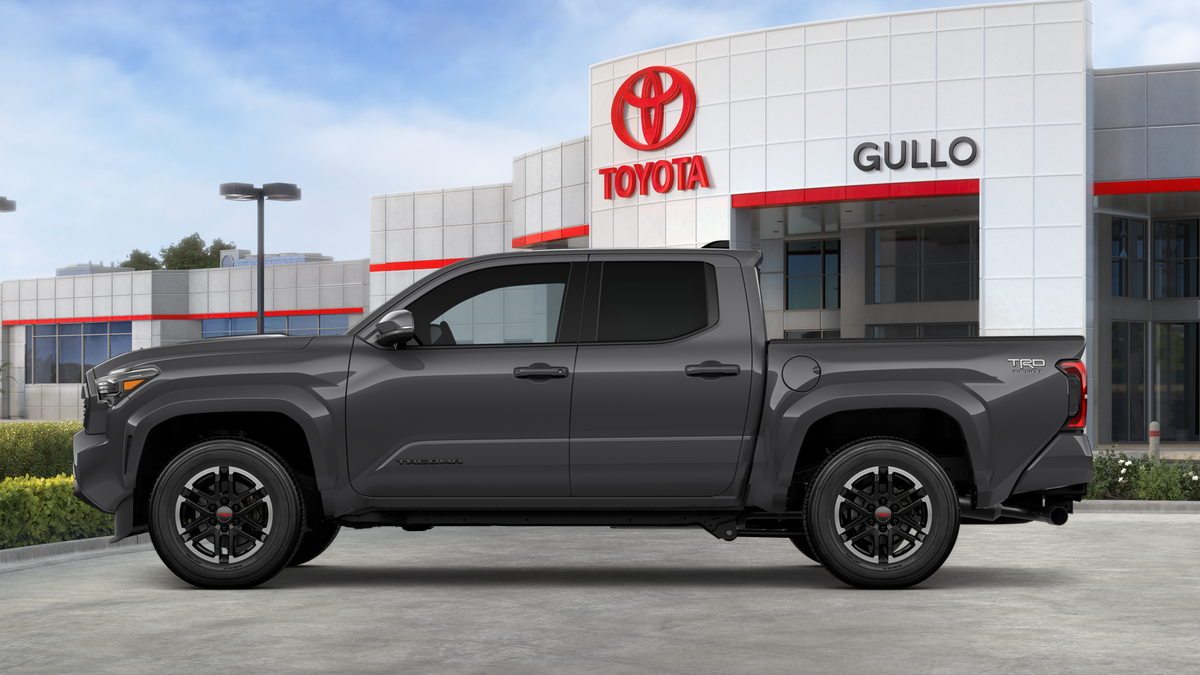 2026 Toyota Tacoma TRD Sport Double Cab photo 4