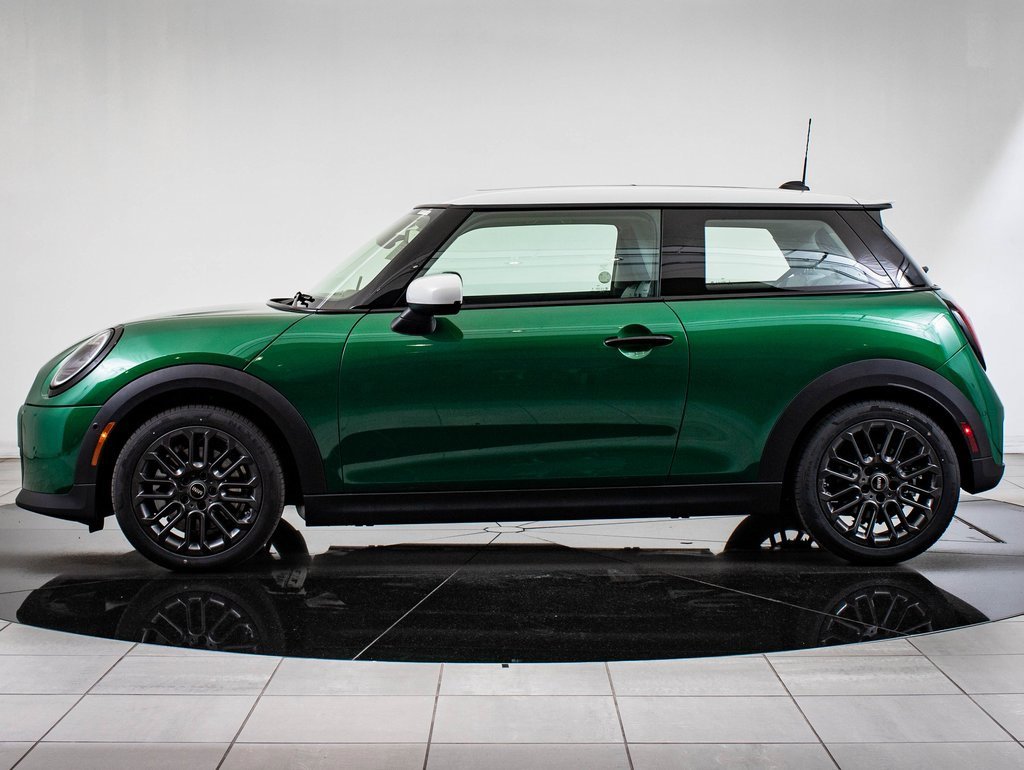 2025 Mini Cooper 2 Door Hardtop Signature photo 5