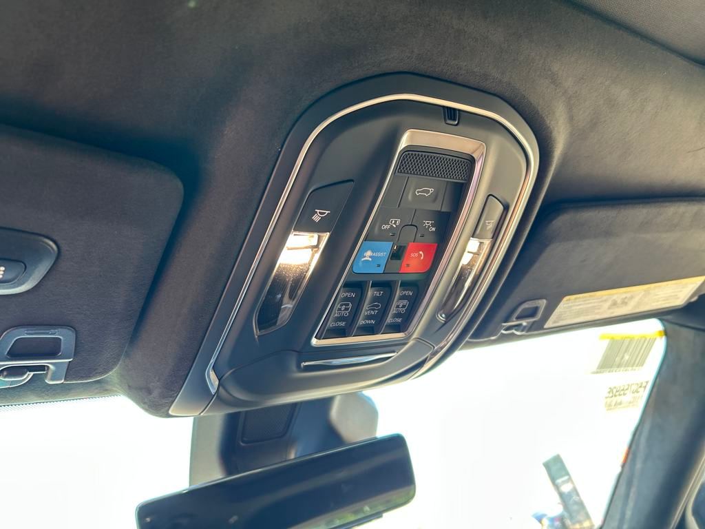 2025 Jeep Grand Cherokee L Summit photo 16