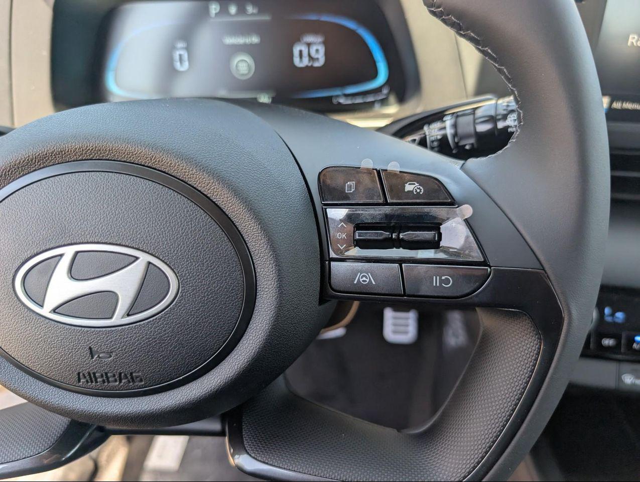 2025 Hyundai Elantra SEL Sport photo 14
