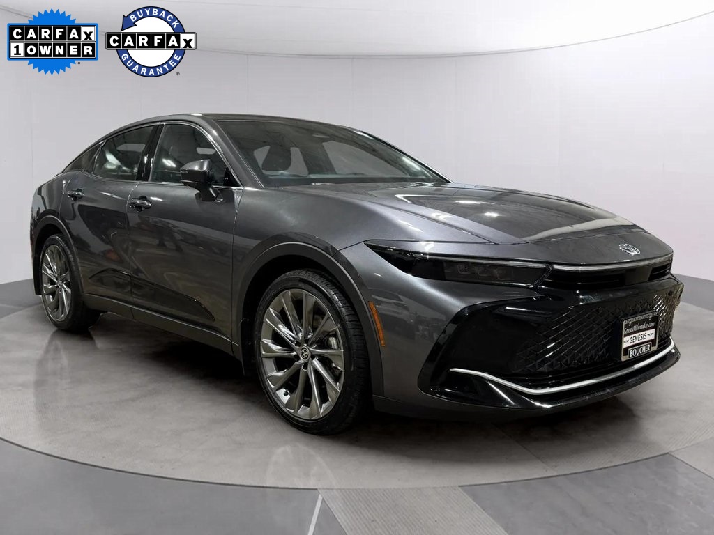 2024 Toyota Crown Limited's photo