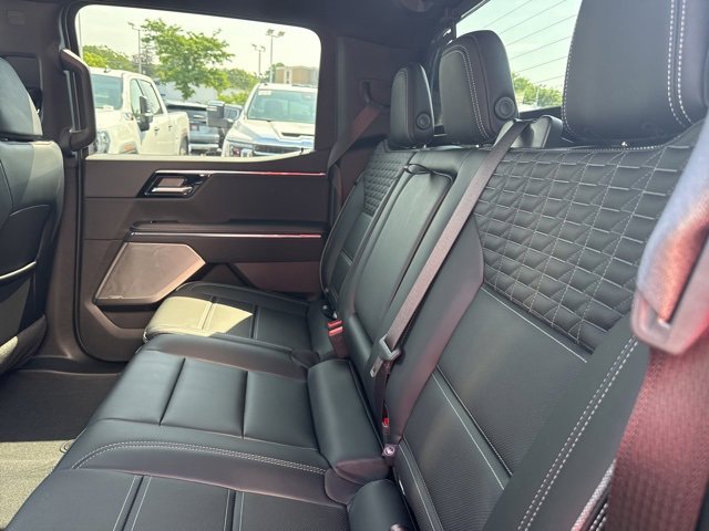 2025 Gmc Sierra EV Denali photo 19