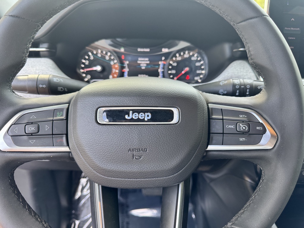 2024 Jeep Compass Latitude photo 21