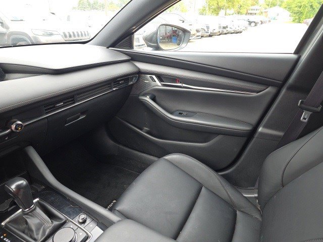 2019 Mazda Mazda3 Hatchback Preferred photo 19