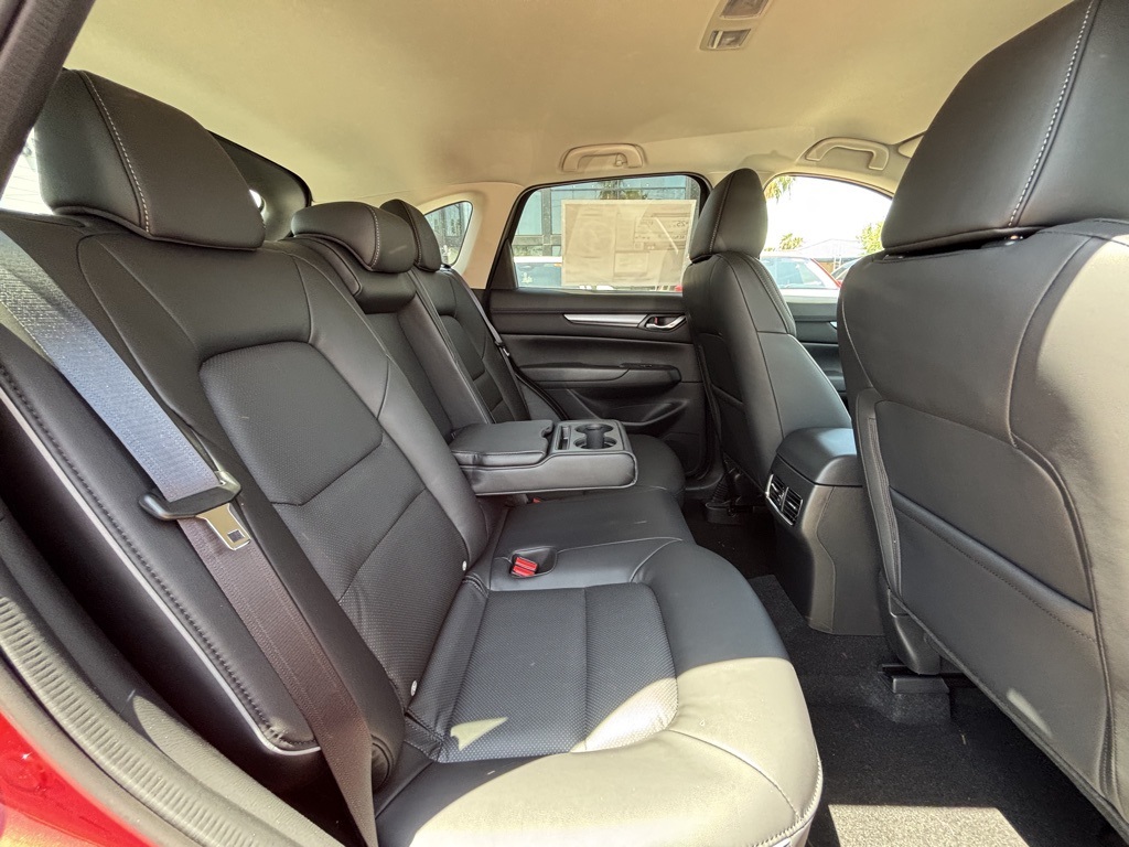 2025 Mazda CX-5 2.5 Select photo 17