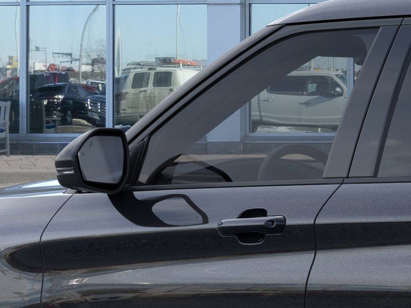 2025 Ford Explorer ST photo 19