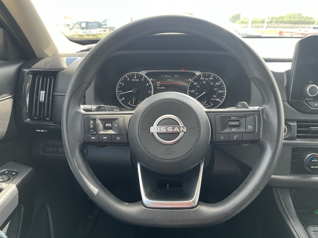 2023 Nissan Pathfinder S photo 5
