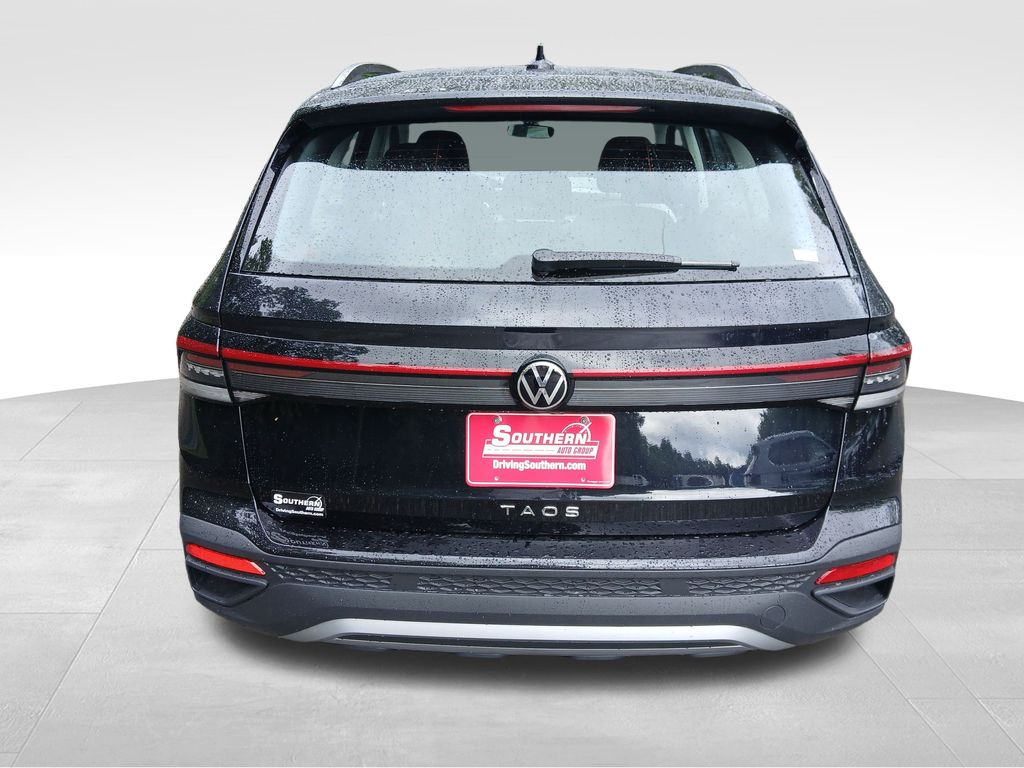 2025 Volkswagen Taos S photo 3