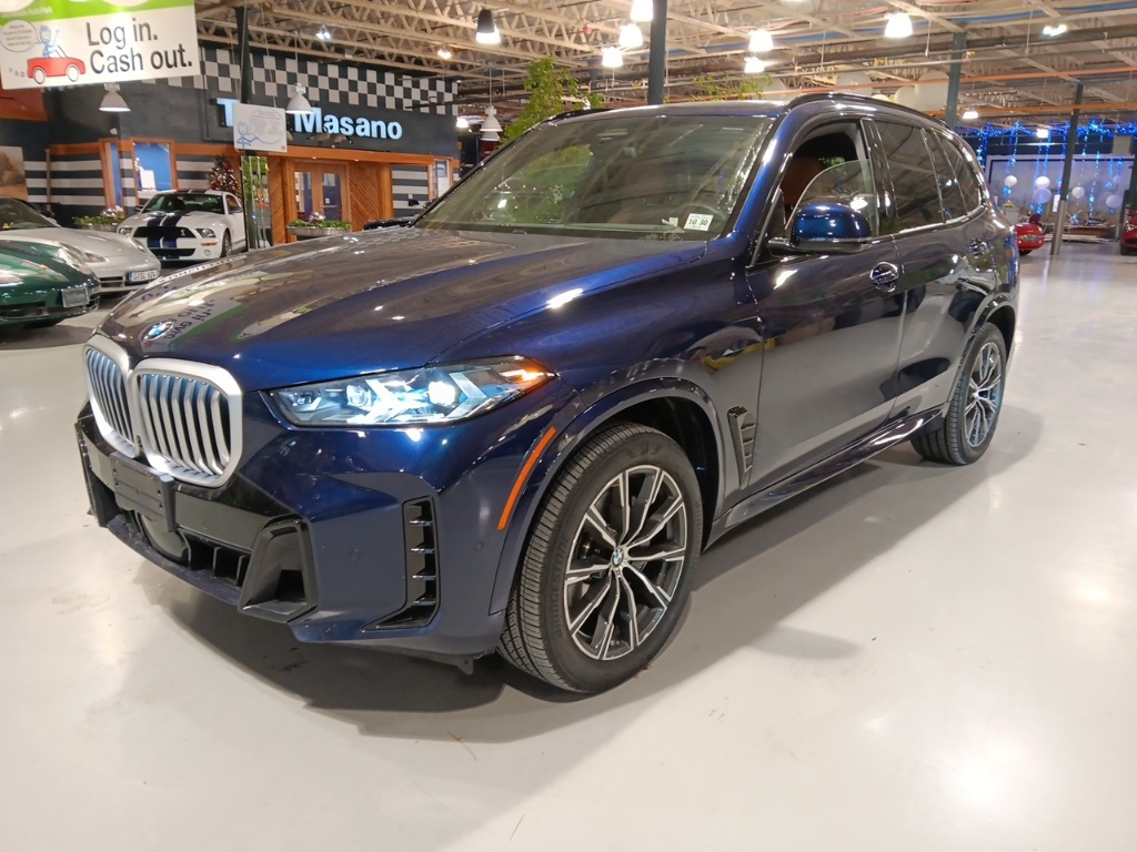 2025 BMW X5 40i's photo