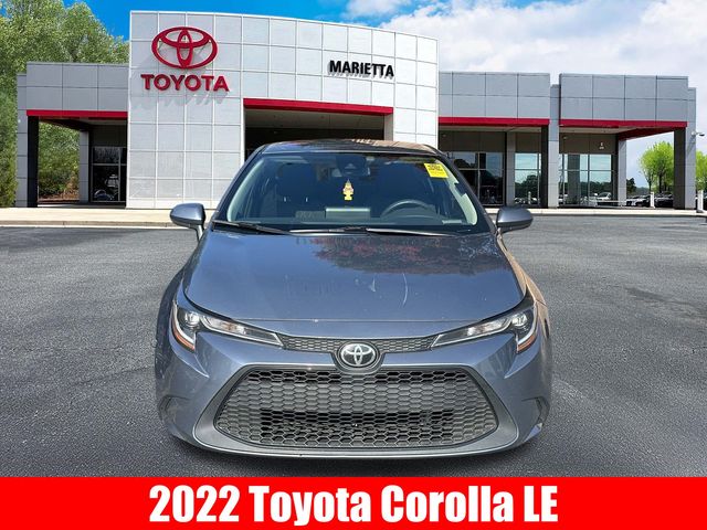 Used 2022 Toyota Corolla LE with VIN 5YFEPMAEXNP364765 for sale in Northfield, Minnesota