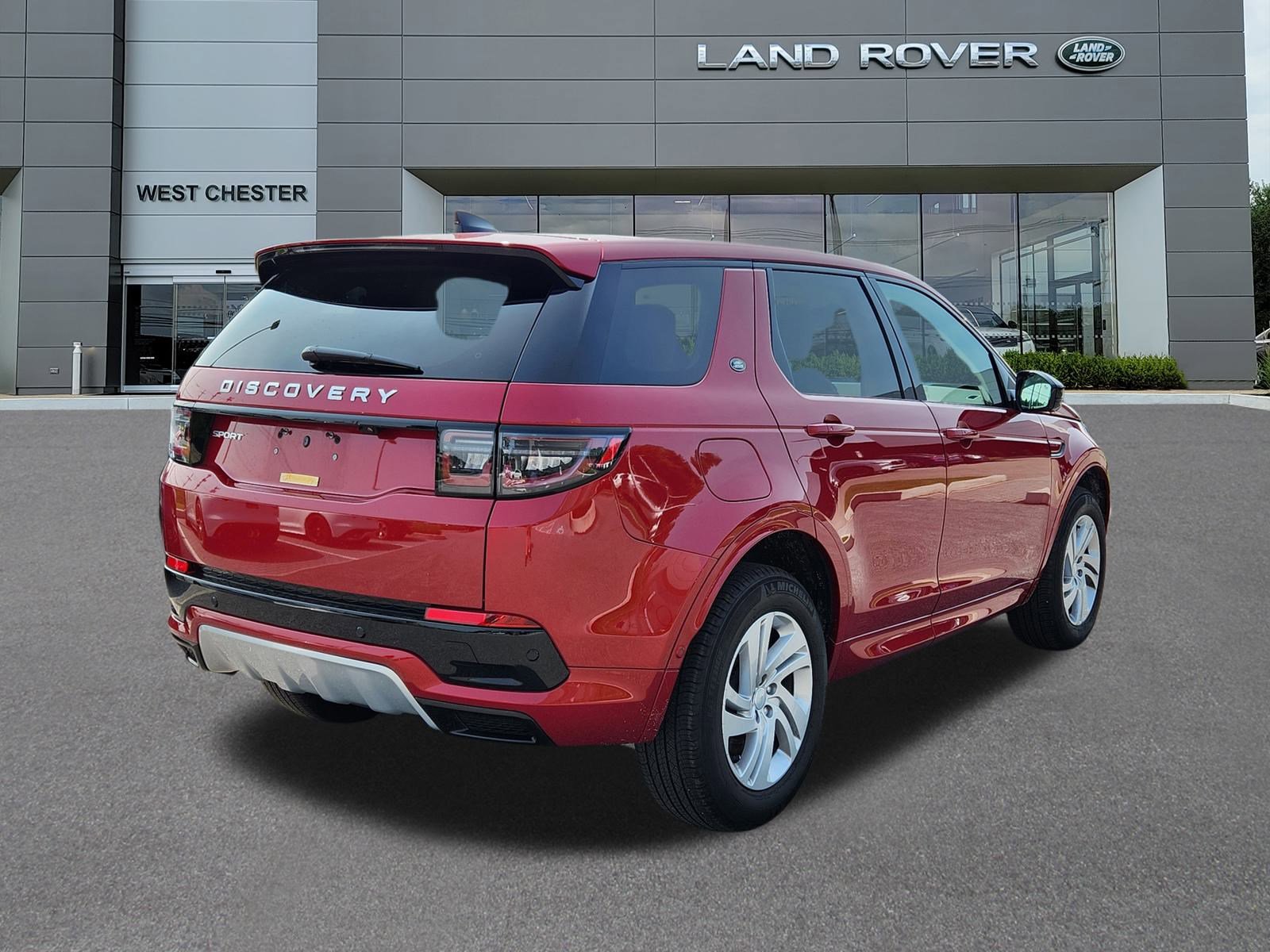 2025 Land Rover Discovery Sport S photo 2