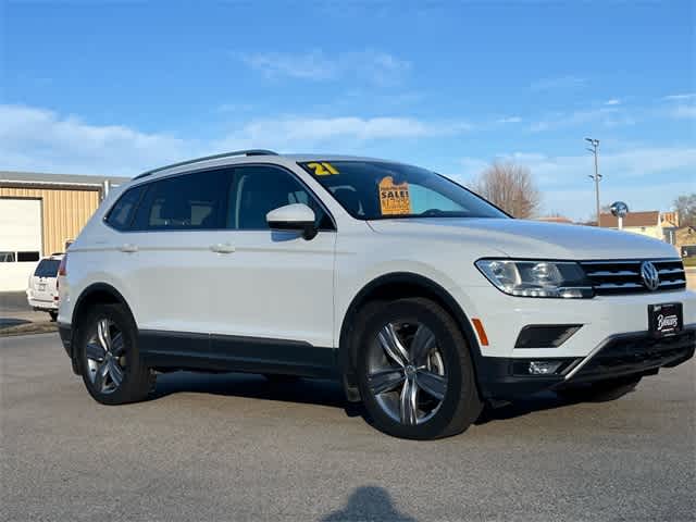 2021 Volkswagen Tiguan SEL photo 2