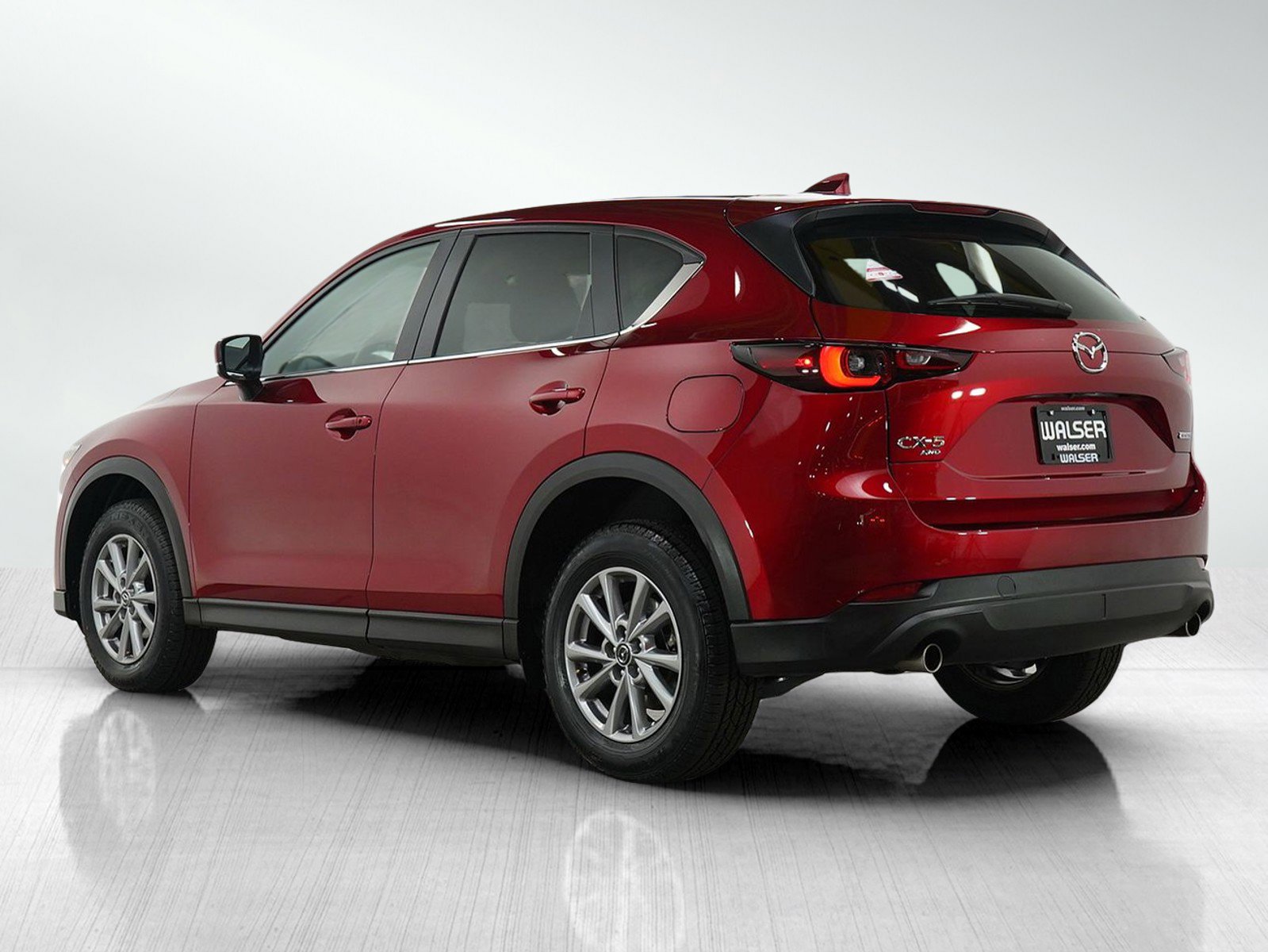 2022 Mazda CX-5 2.5 S Preferred photo 3