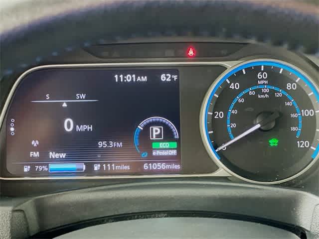 2021 Nissan Leaf SV photo 11