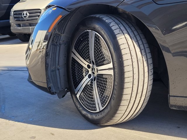 2023 Mercedes Benz EQS-Class Sedan photo 32