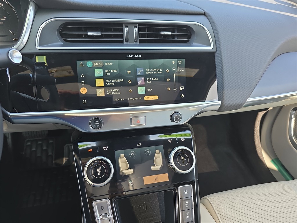 2024 Jaguar I-PACE HSE photo 19