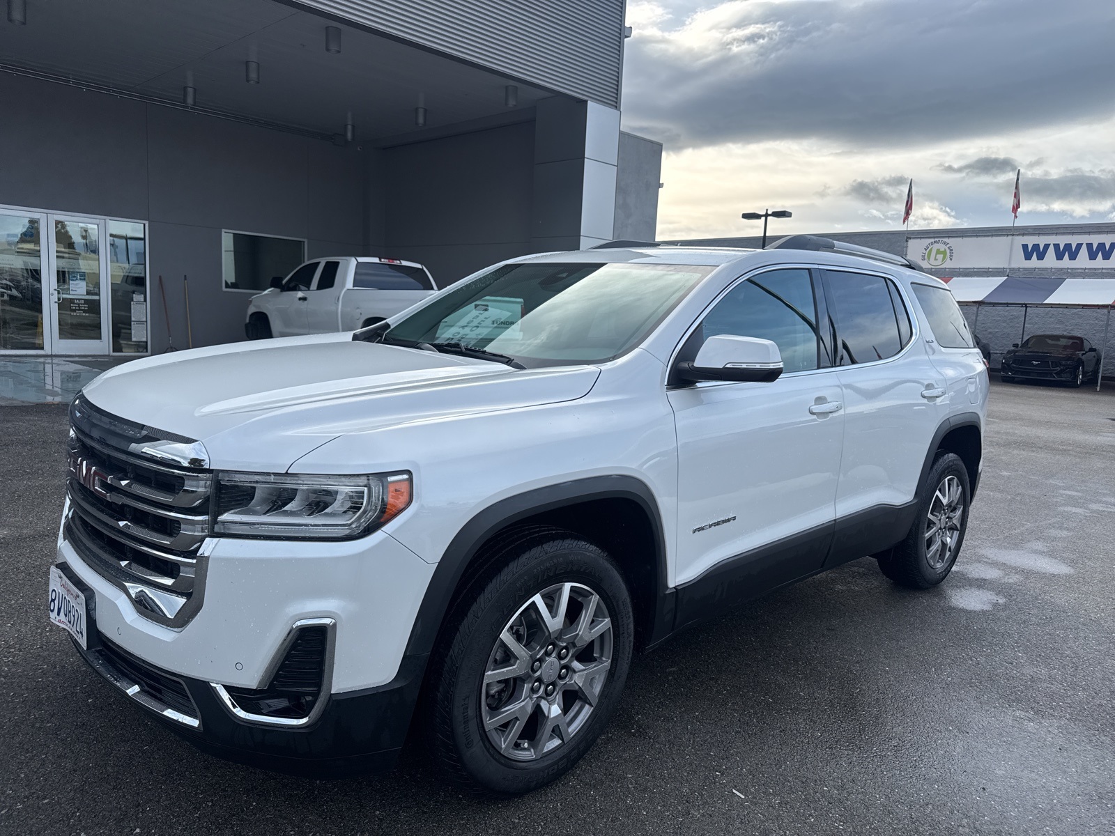 2021 GMC Acadia SLT's photo