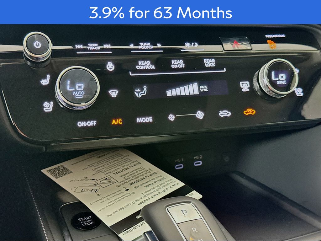 2026 Infiniti QX60 Luxe photo 16