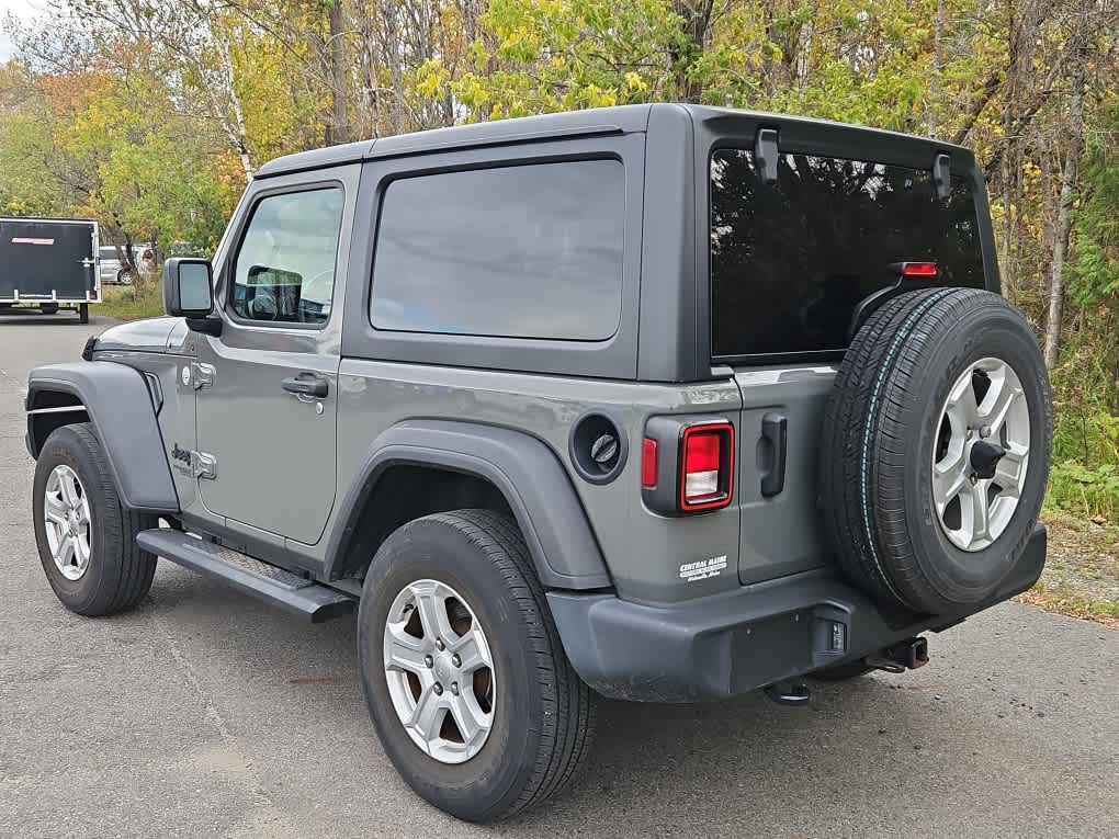 2021 Jeep Wrangler Sport S photo 3