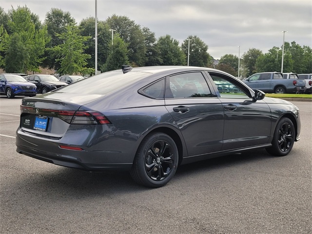 2025 Honda Accord 1.5T SE photo 2