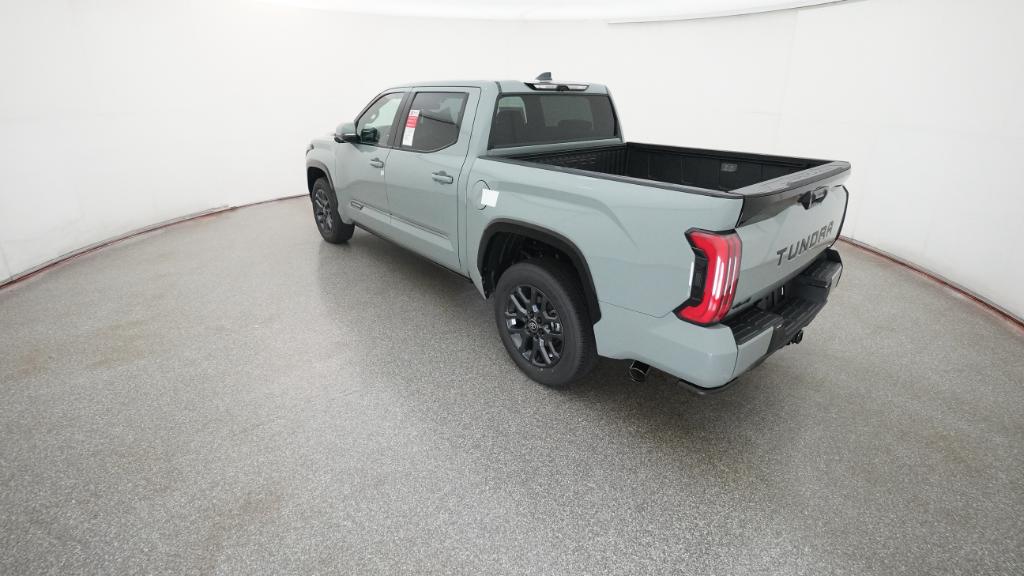2025 Toyota Tundra Platinum CrewMax photo 14