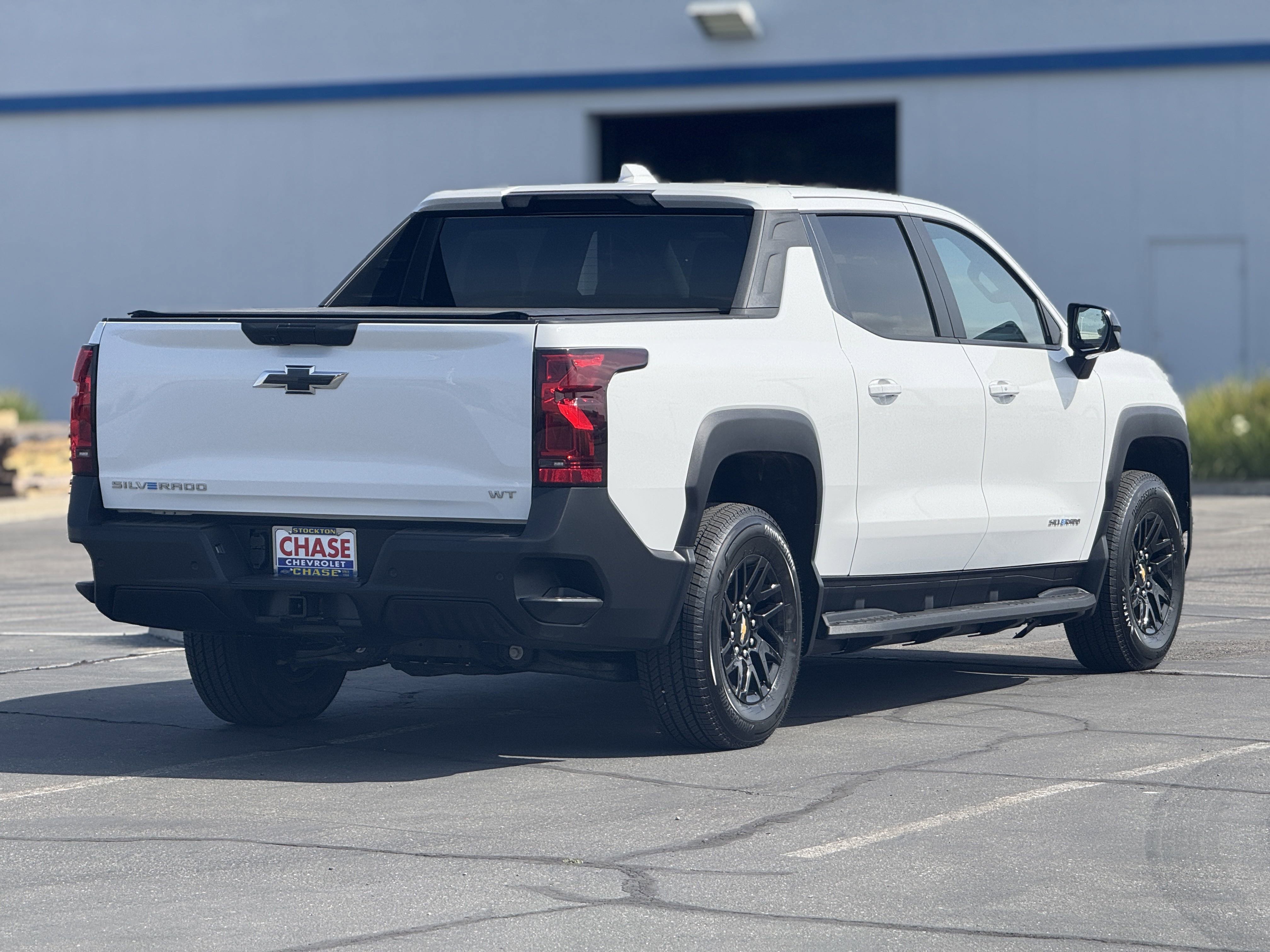 2024 Chevrolet Silverado EV Work Truck photo 3
