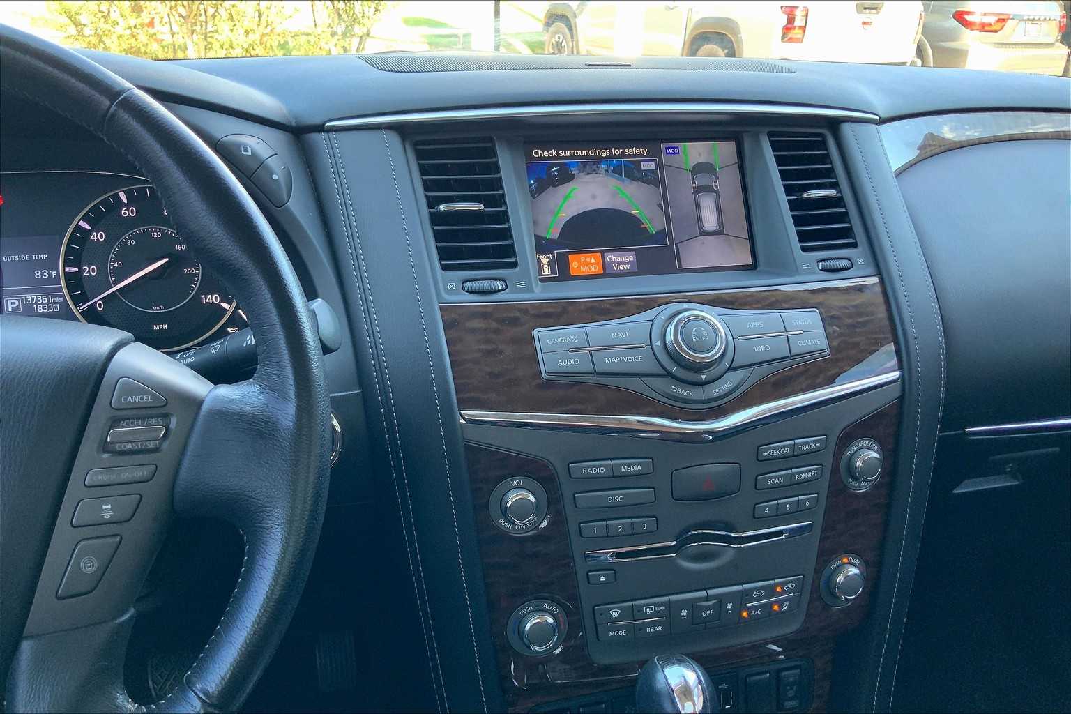 2018 Nissan Armada SL photo 6