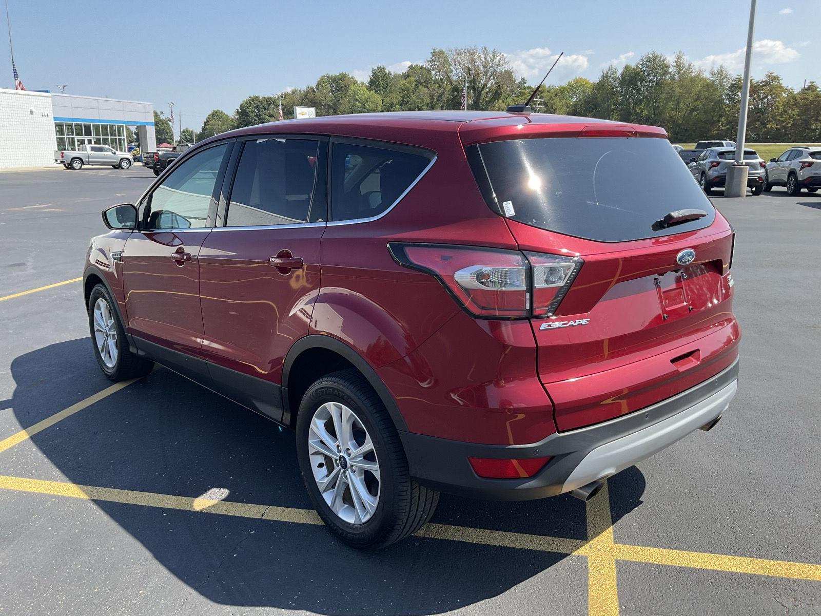 2017 Ford Escape SE photo 8