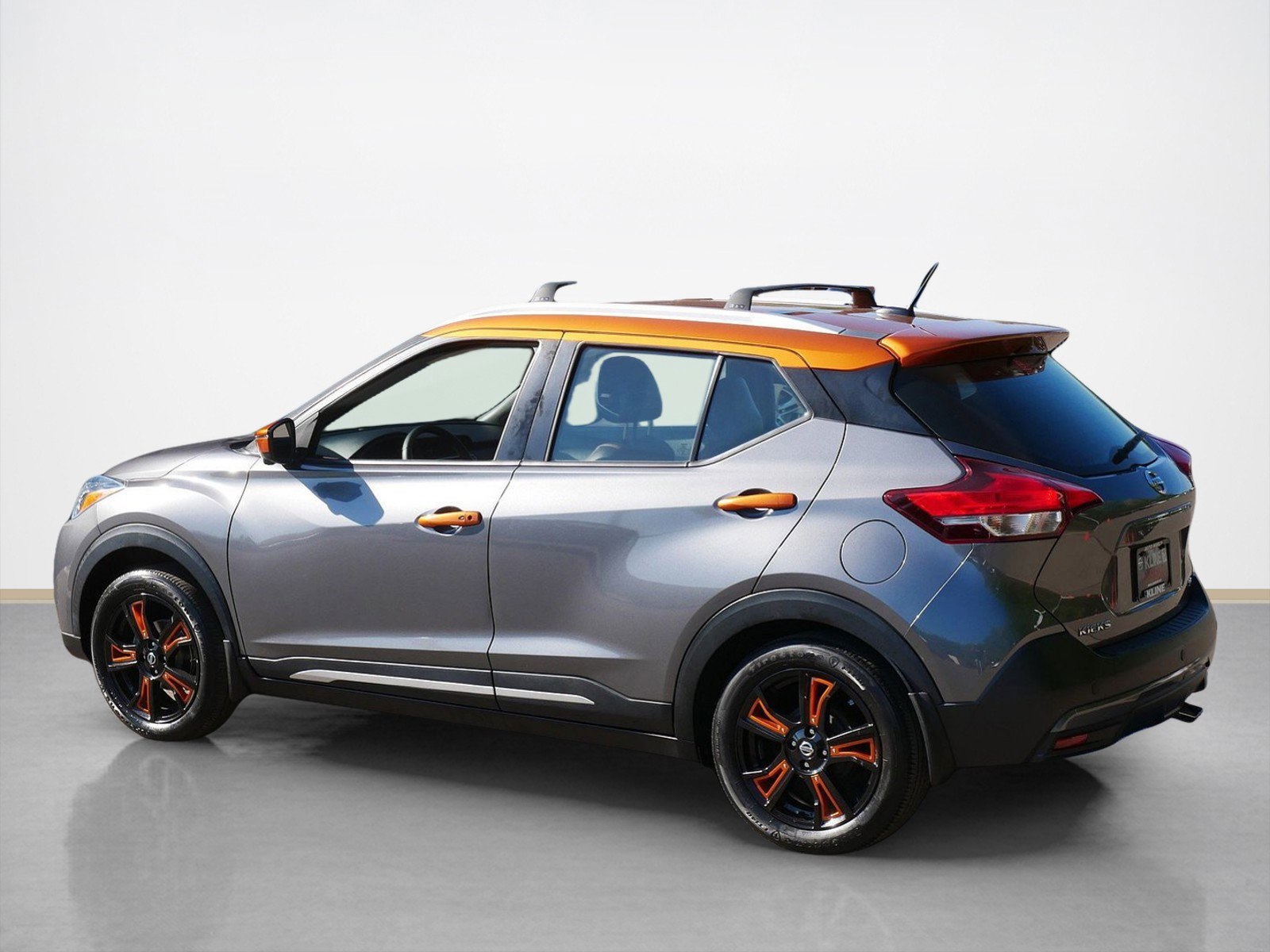 2019 Nissan Kicks SR photo 4